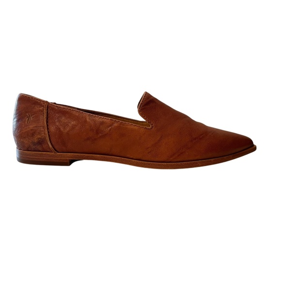 FRYE Kenzie Venetian Loafers Flats Size 7.5 Brown Distressed Leather Pointed Toe - Picture 4 of 12